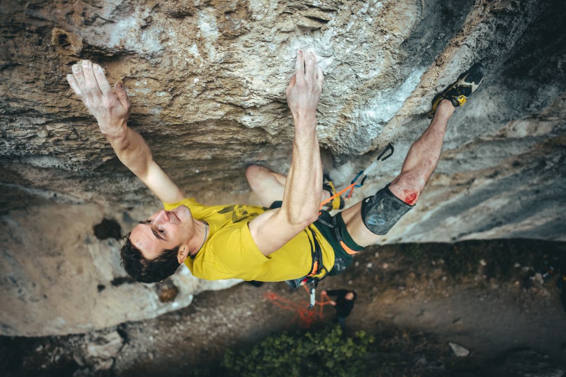 Petr Chodura, Deverse in Gorges du Loup, Francie, 240210164216